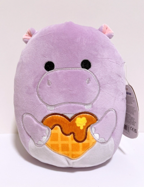 Squishmallows 2024 Valentine 8″ Hanna the Hippo Treasure Toys